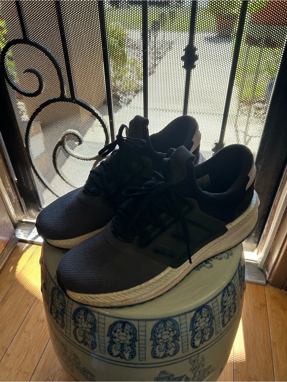 Adidas - Picture 4 of 5